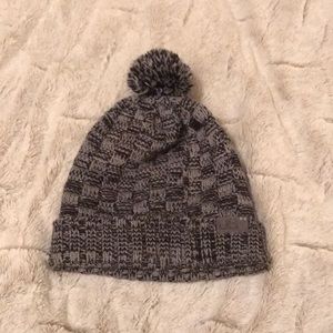 Under armor Pom hat